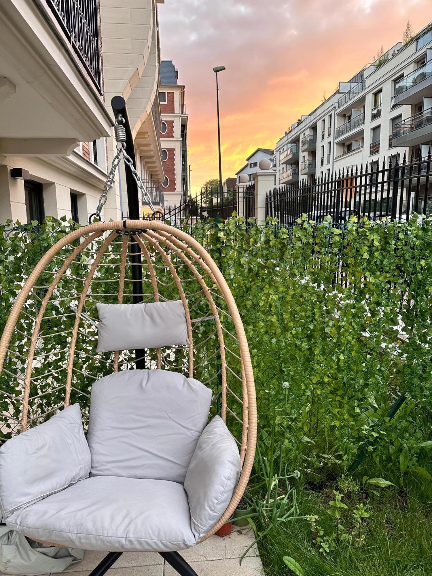 Cosy Summer Stay In Boho Style Apartment - 8 Mins From Paris Center - Garden And Underground Parking Clamart Exterior foto